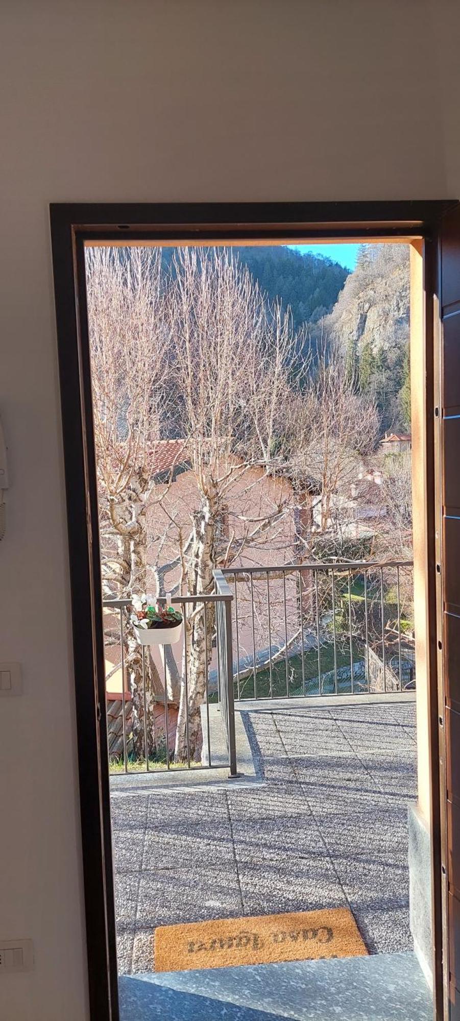 Casa Laura Zona Bellagio Magreglio Exterior foto